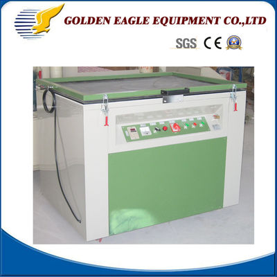 Máquina de exposición Golden Eagle B2 para el grabado químico Uniforme 85% de luz química