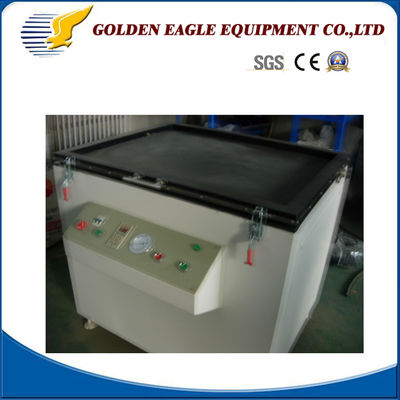 Máquina de exposición Golden Eagle B2 para el grabado químico Uniforme 85% de luz química